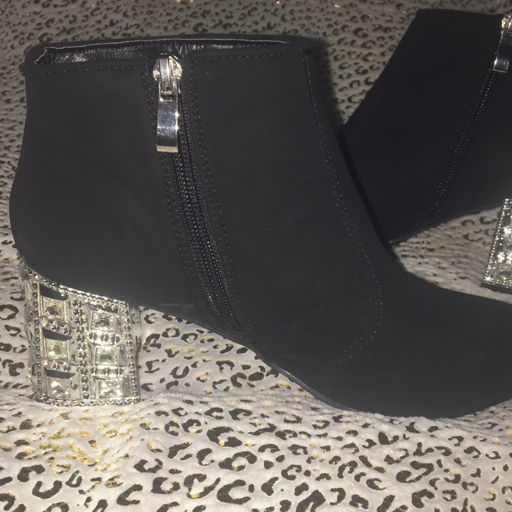 Women’s Ankle boots - Madeline Stuart